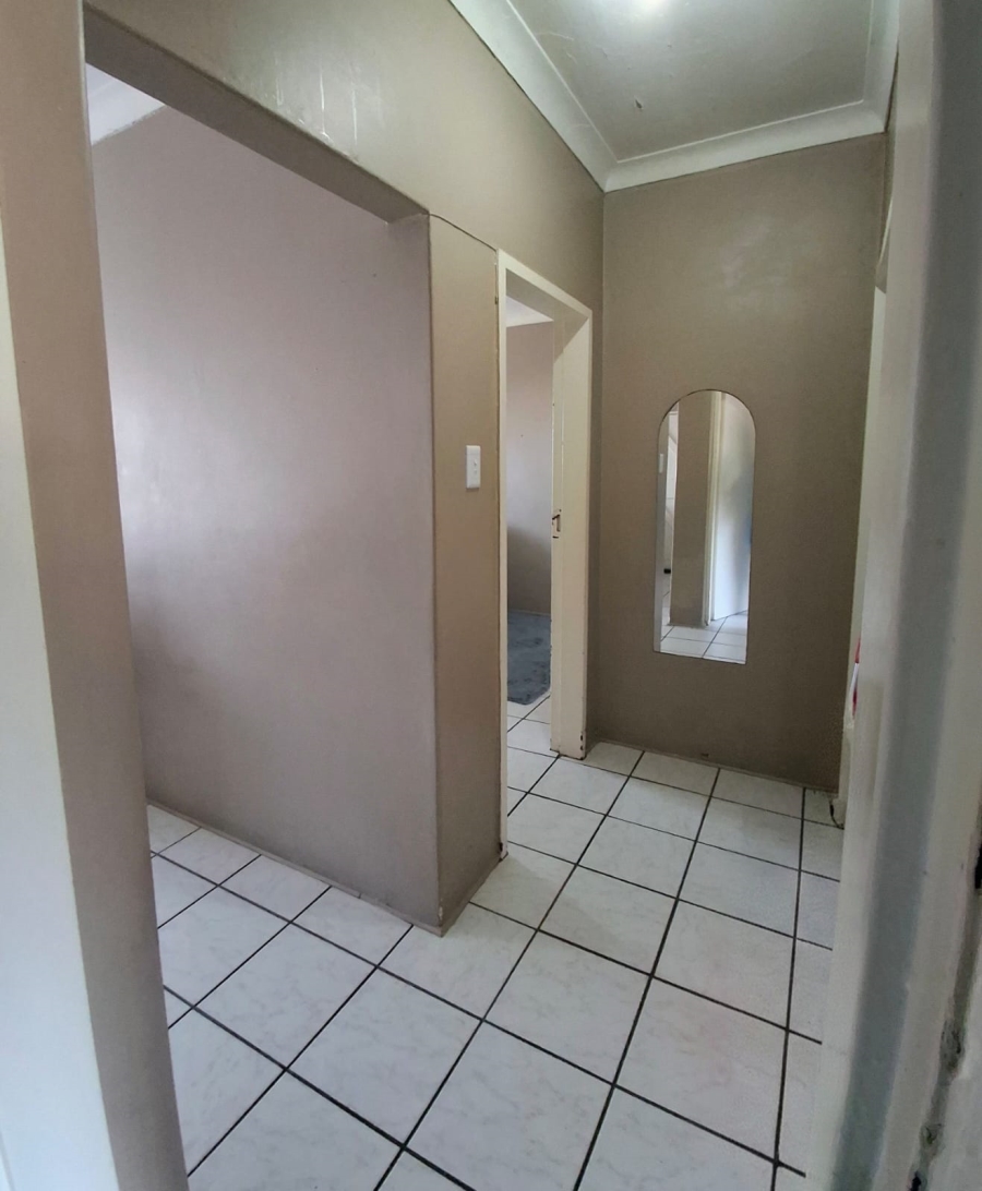 1 Bedroom Property for Sale in Quigney Eastern Cape